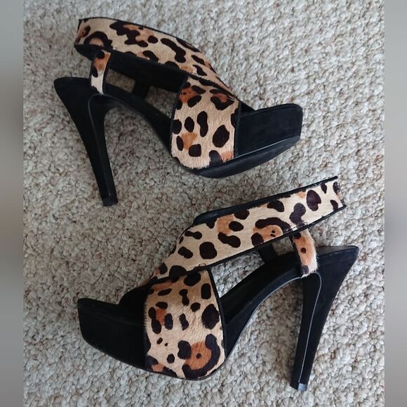 Diane Von Furstenberg Leopard Calf Skin/Suede Leopard peep toe Sling Back sz 8.5 - Picture 2 of 12